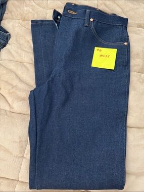 Wrangler Slim Men’s Jeans in Dark Indigo Blue